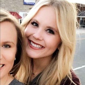 Meet your Posher, Alaina